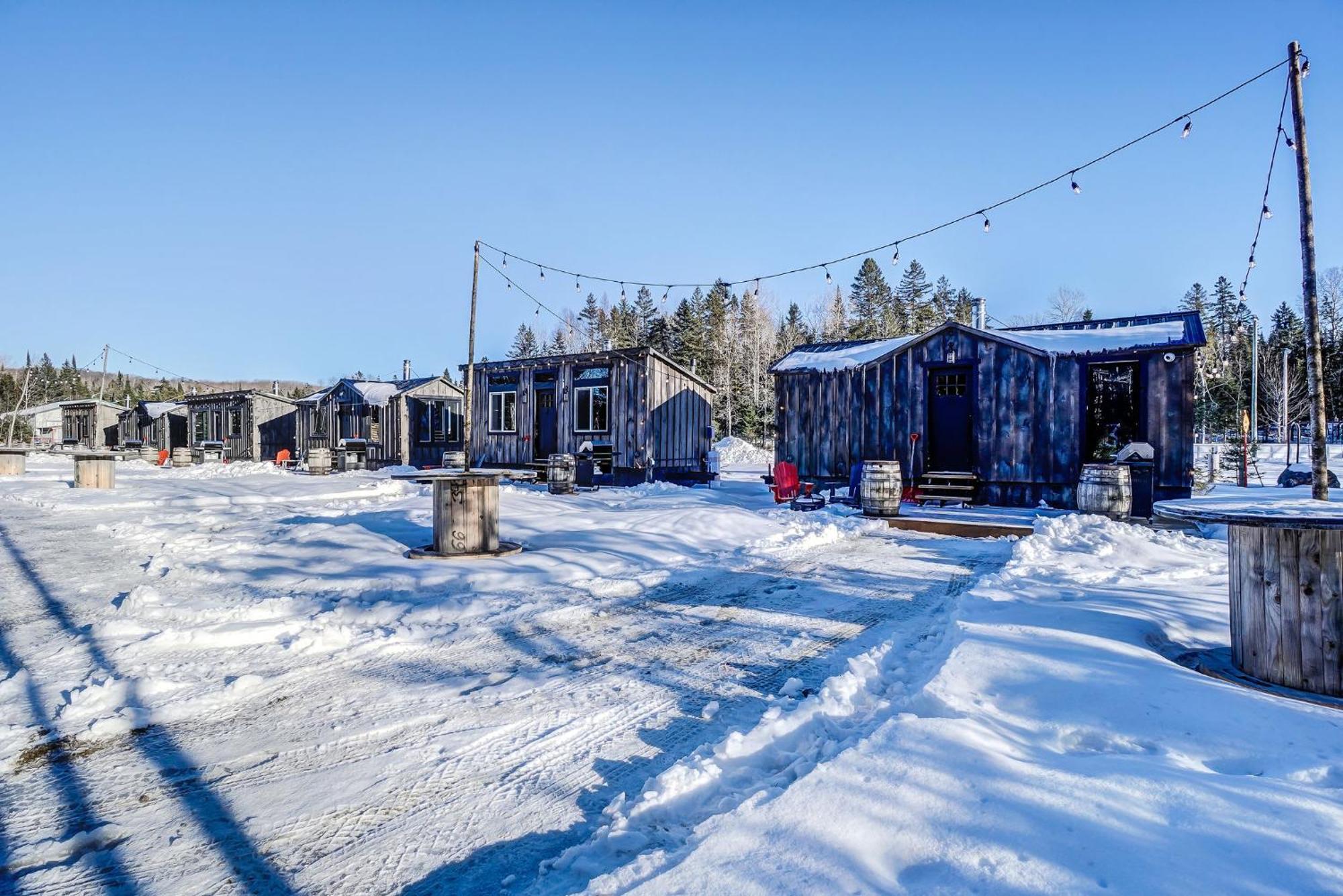 Your Cozy Cabin Retreat Saint-Remi-d'Amherst Exterior foto